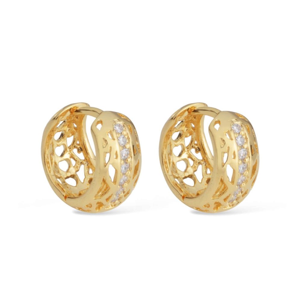 Brinco Feminino Dourado Argolinha Vazada com Zircônia - Brincos | Helennea