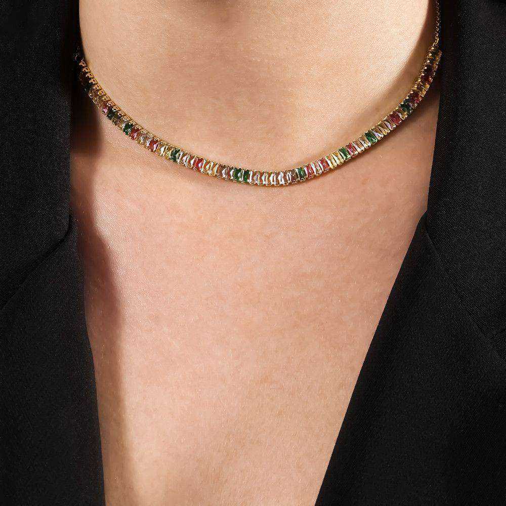 Choker Dourada de Pedras Coloridas com Extensor Ajustável - Colares | Helennea
