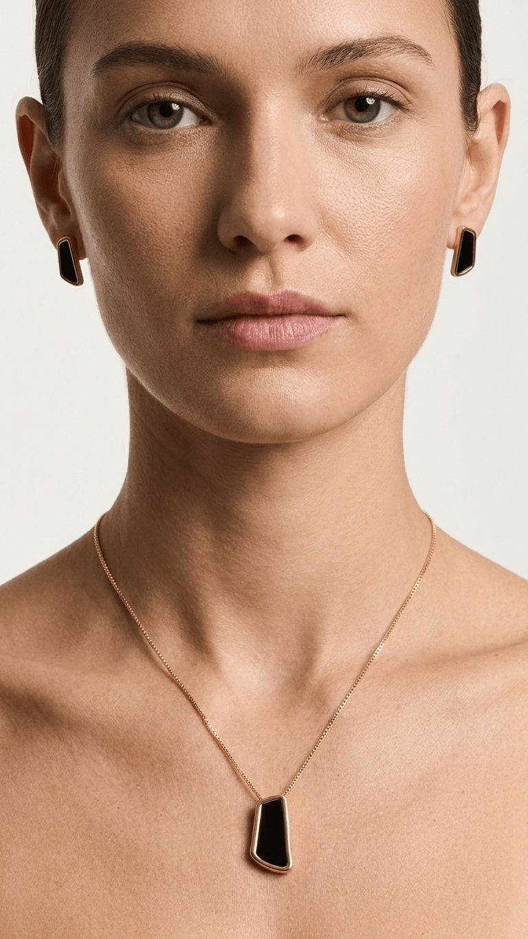 Conjunto Feminino Dourado Estilo Orgânico com Pedra Preta - Conjunto feminino | Helennea