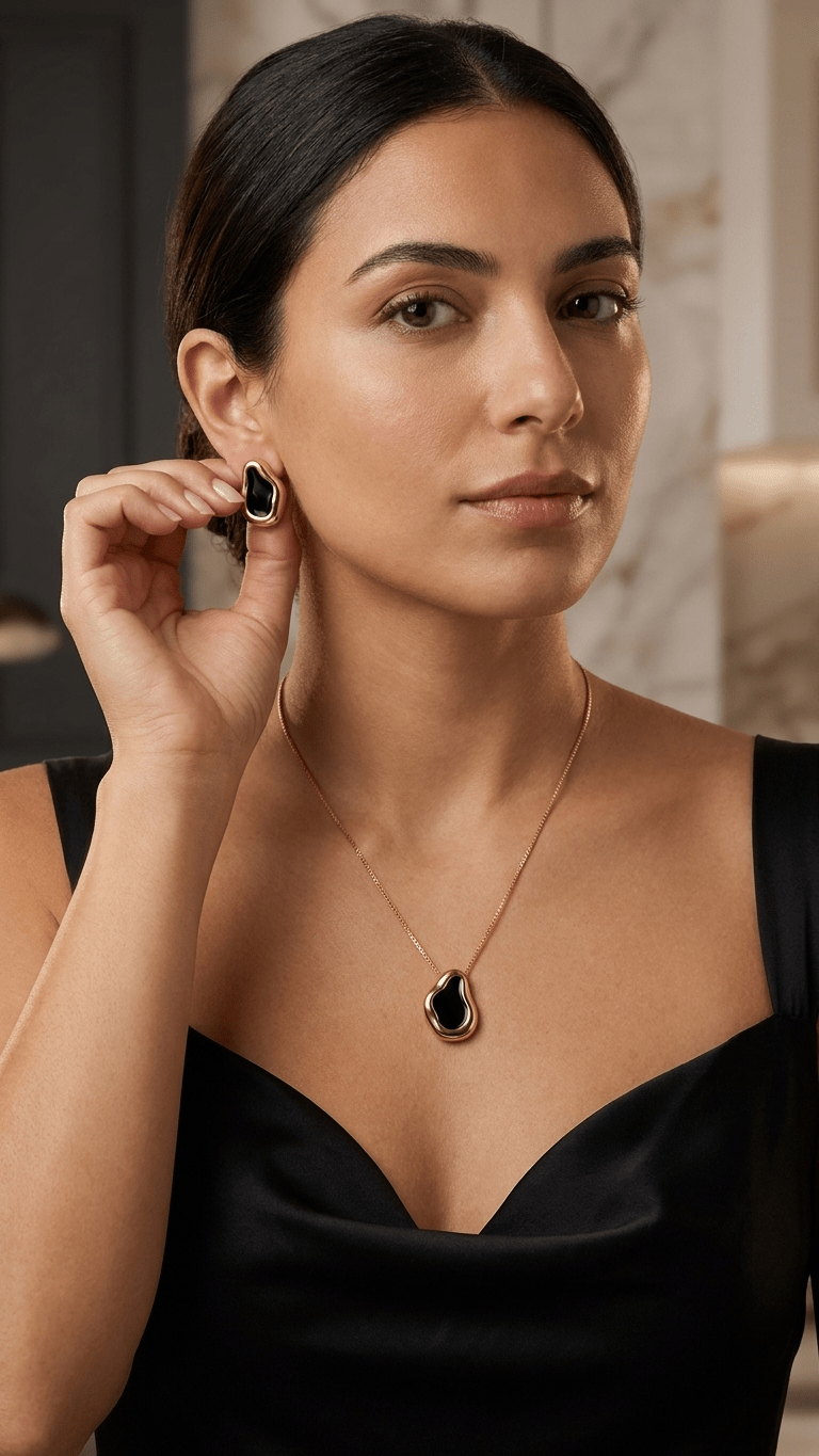 Conjunto Feminino Dourado Orgânico com Pedra Preta - Conjunto feminino | Helennea
