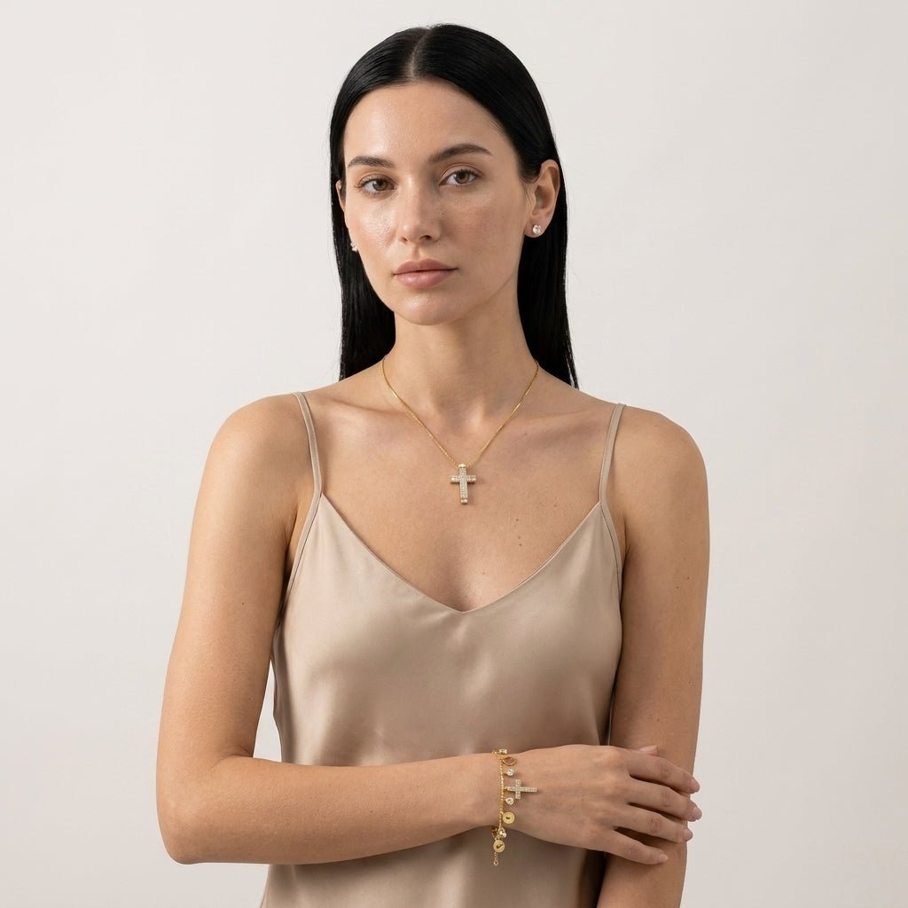 Look Completo Pingente Cruz Dourado - Look completo (Anel + Colar + Pulseira) | Helennea