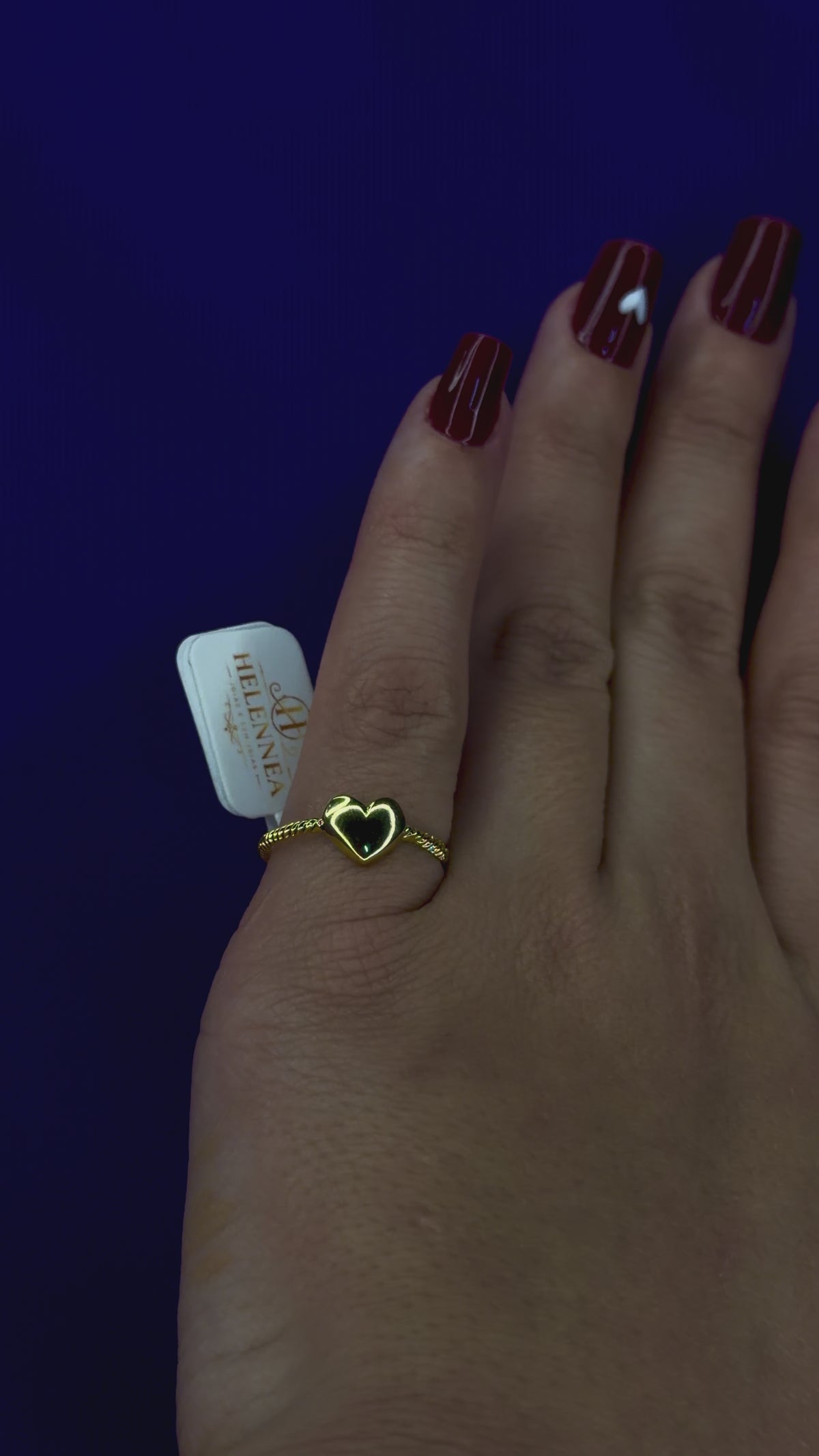 Anel Feminino Dourado de Falange Coração Delicado | Helennea