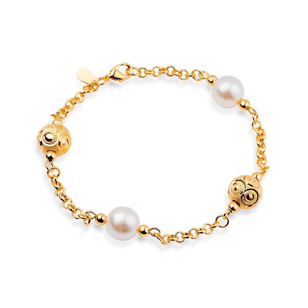 Pulseira Feminina Dourada Elo Português com Pérolas e Esferas Vazadas - Pulseiras | Helennea